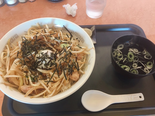 泰斗丼を食らう (4)